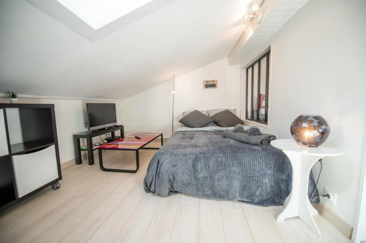 Apartment Kasa Carnot - Centre Ville - Wifi & Tv Saint-Etienne