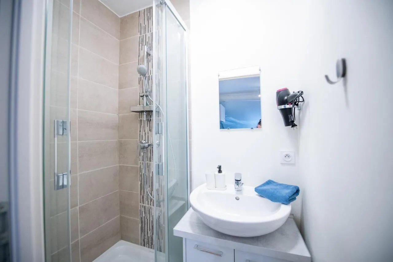 Kasa Carnot - Centre Ville - Wifi & Tv Saint-Etienne  Saint-Etienne (Loire)